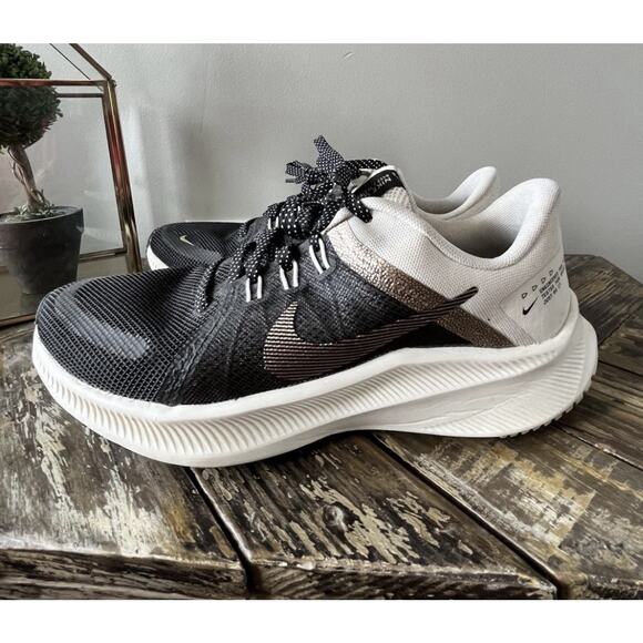 Nike Quest Premium DA8723 Black Gold Running Shoes Womens Size 10 - Picture 4 of 11